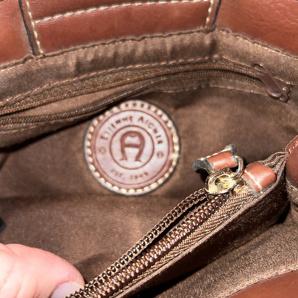 EUC* True Religion Mini Handbag - Picture 8 of 9